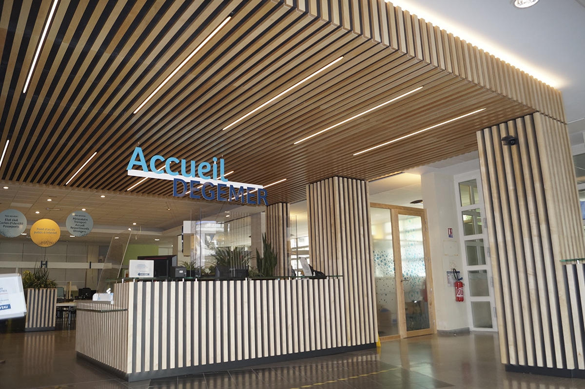 03HomeBrestHall_FittingPaulChamps Espace accueil Mairie de Brest